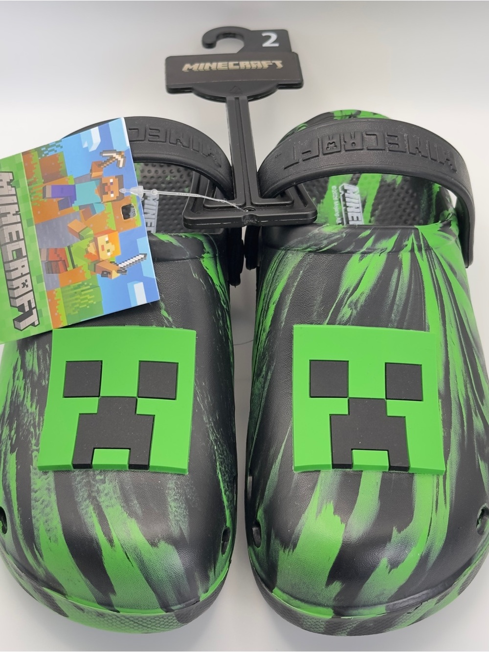 Official Minecraft “Creeper” logo boys clogs US 2 Black/Grn slip-on light weigh